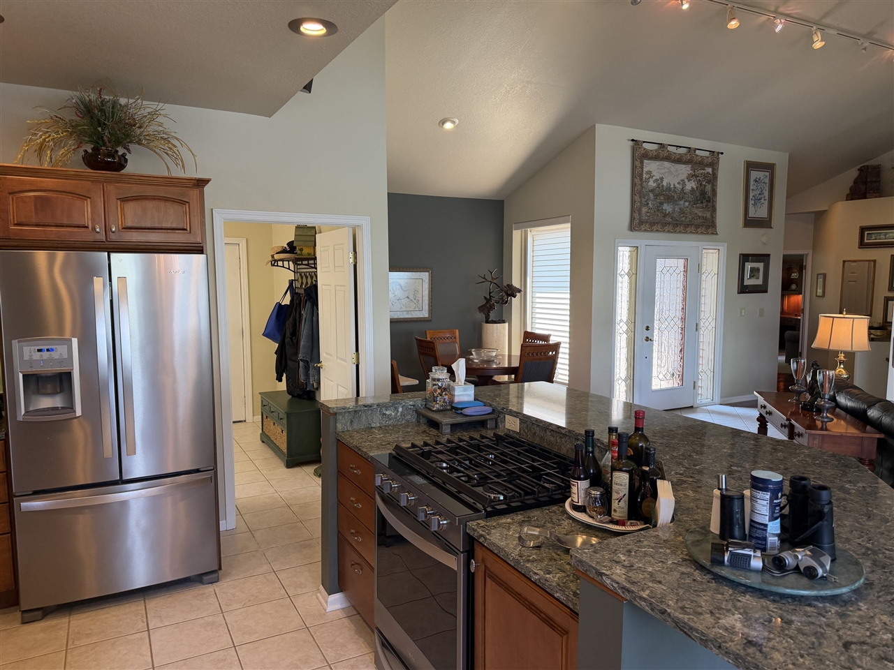 main property photo 21