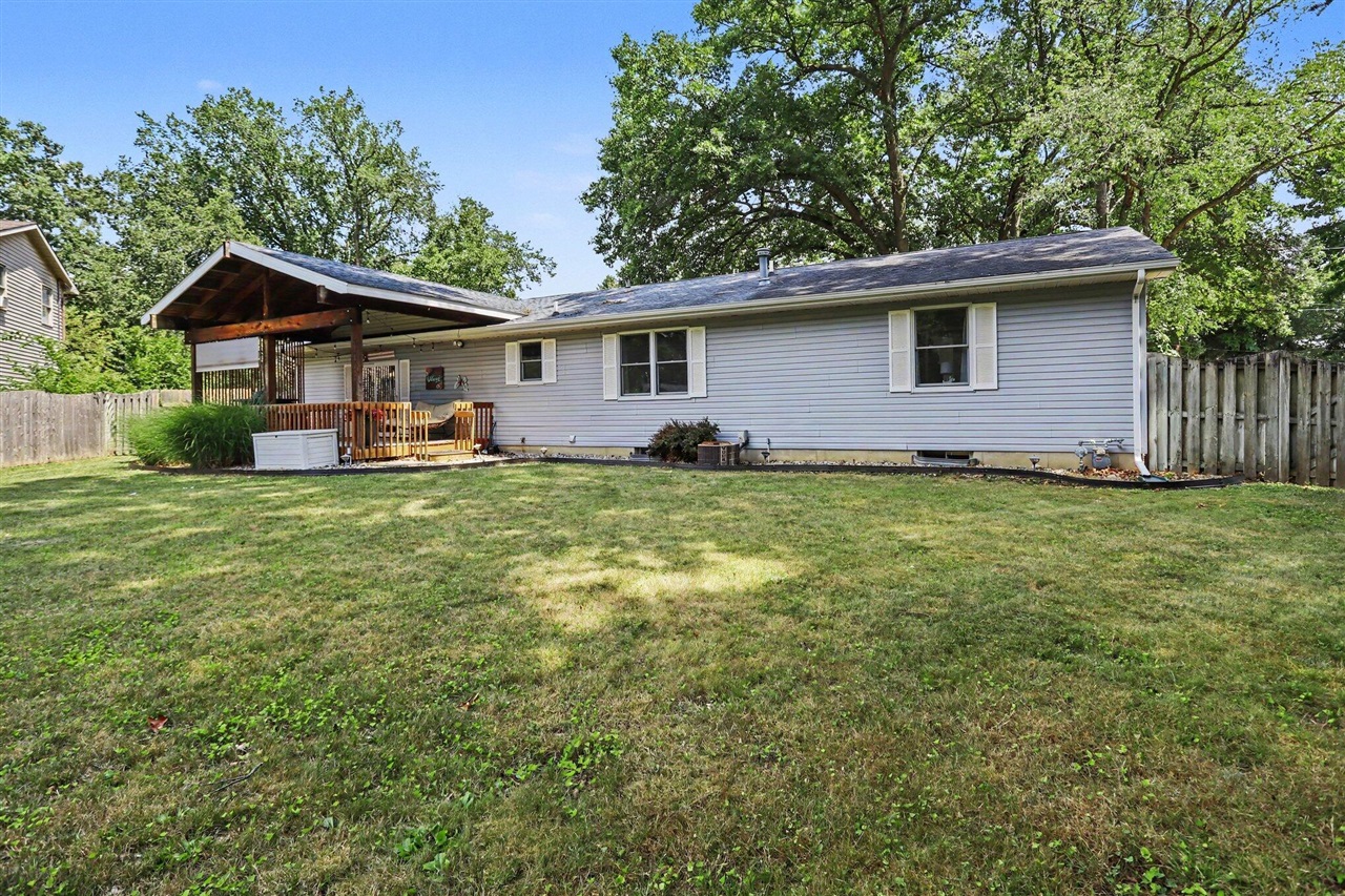 main property photo 23
