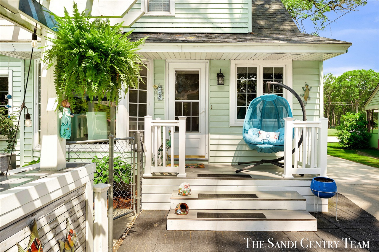 main property photo 64