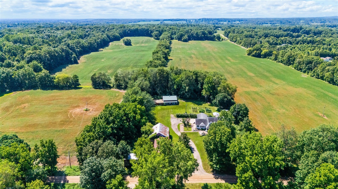main property photo 21