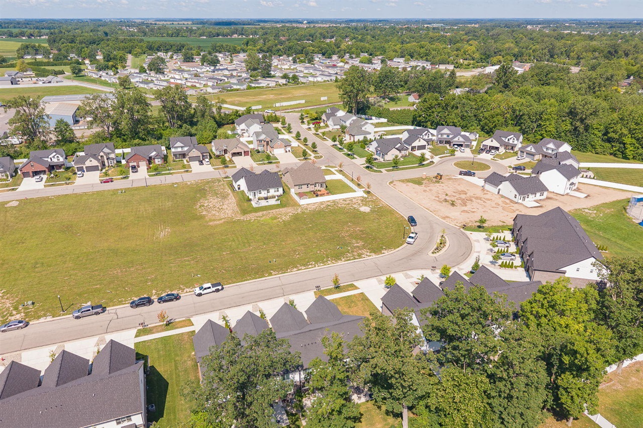 main property photo 35