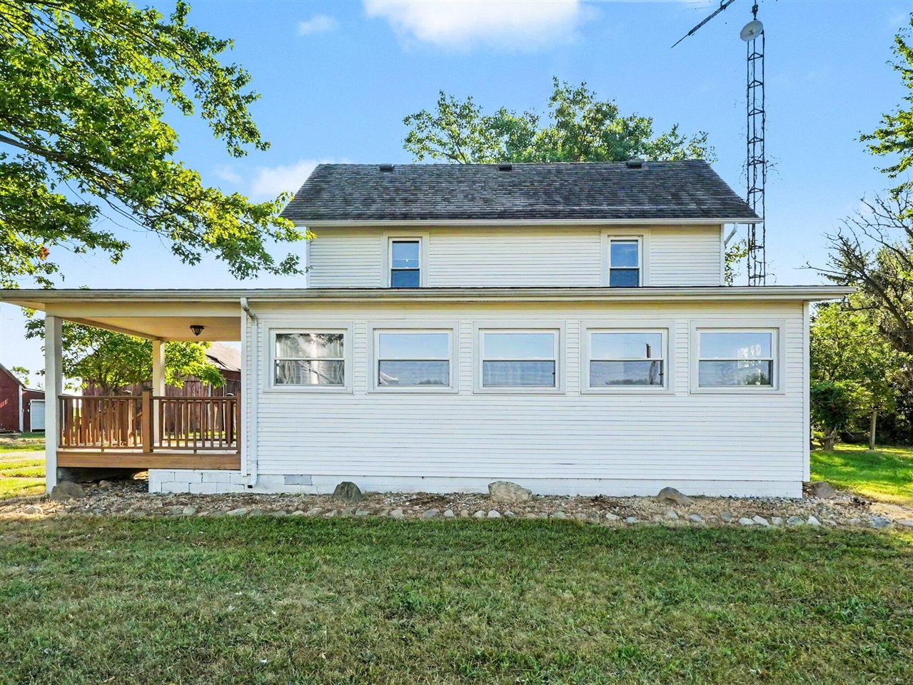 main property photo 22
