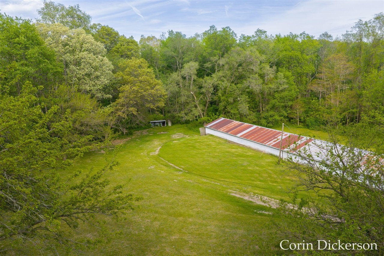 main property photo 50