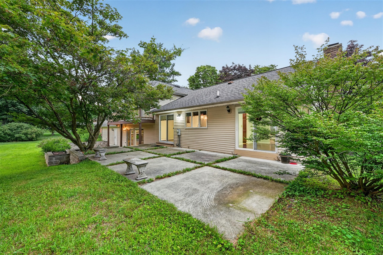main property photo 53