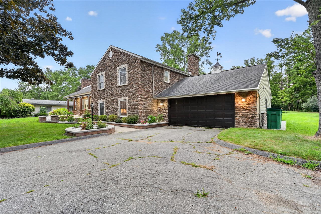main property photo 57