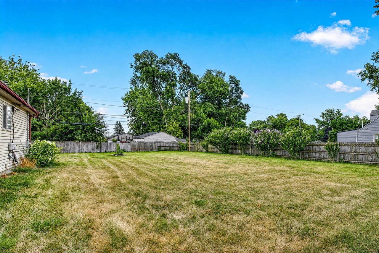 main property photo 45