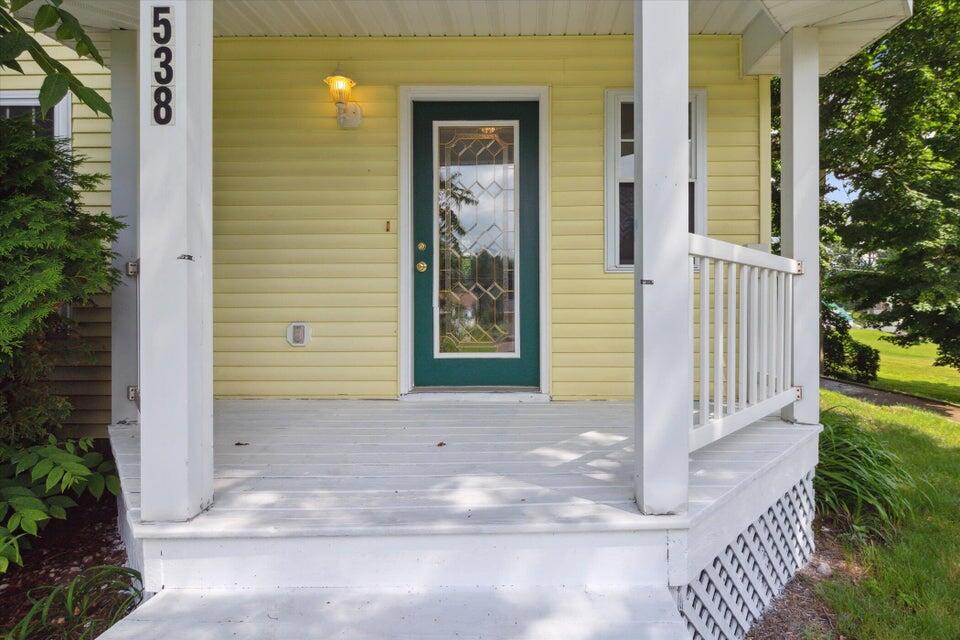 main property photo 4
