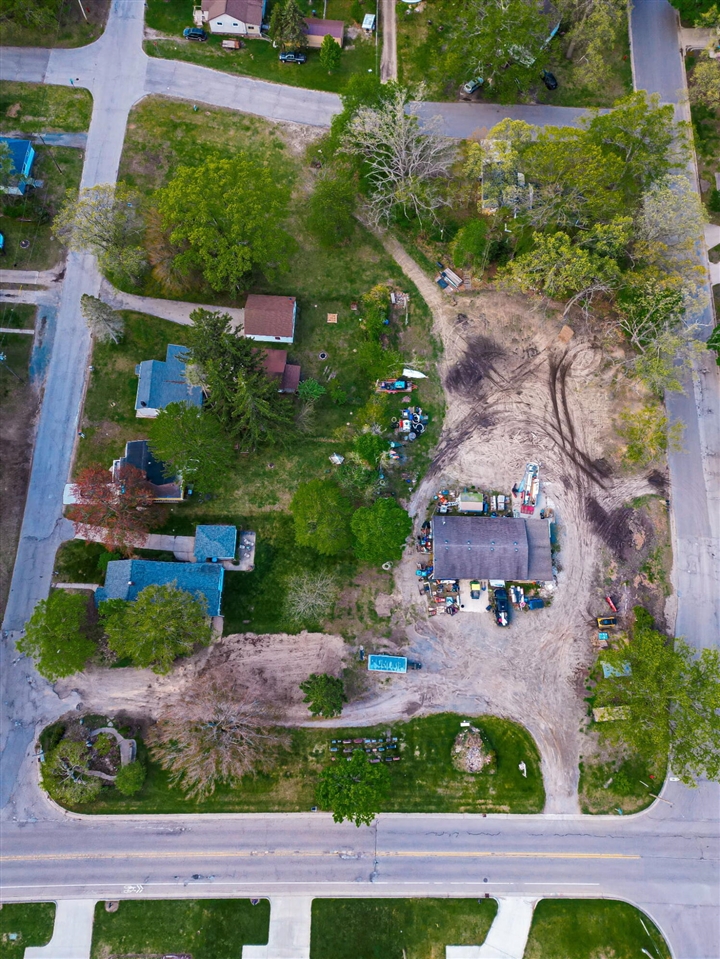 main property photo 4