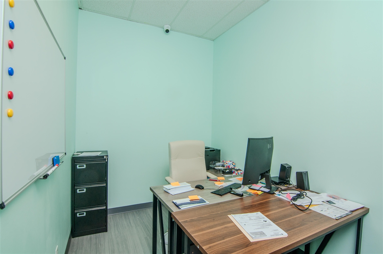 main property photo 15