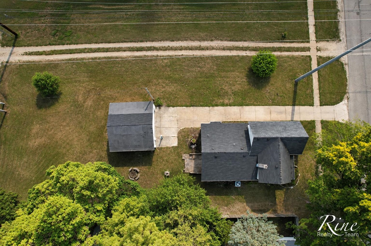 main property photo 54