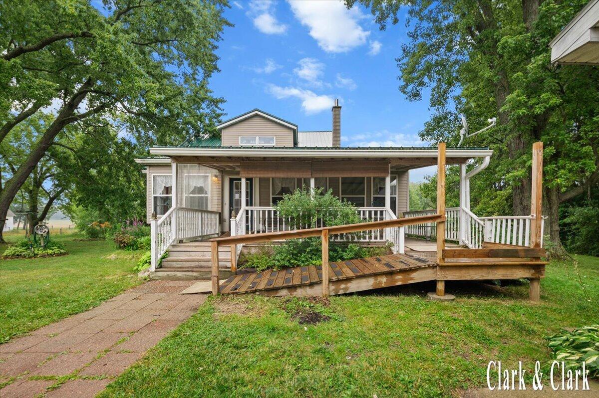main property photo 15