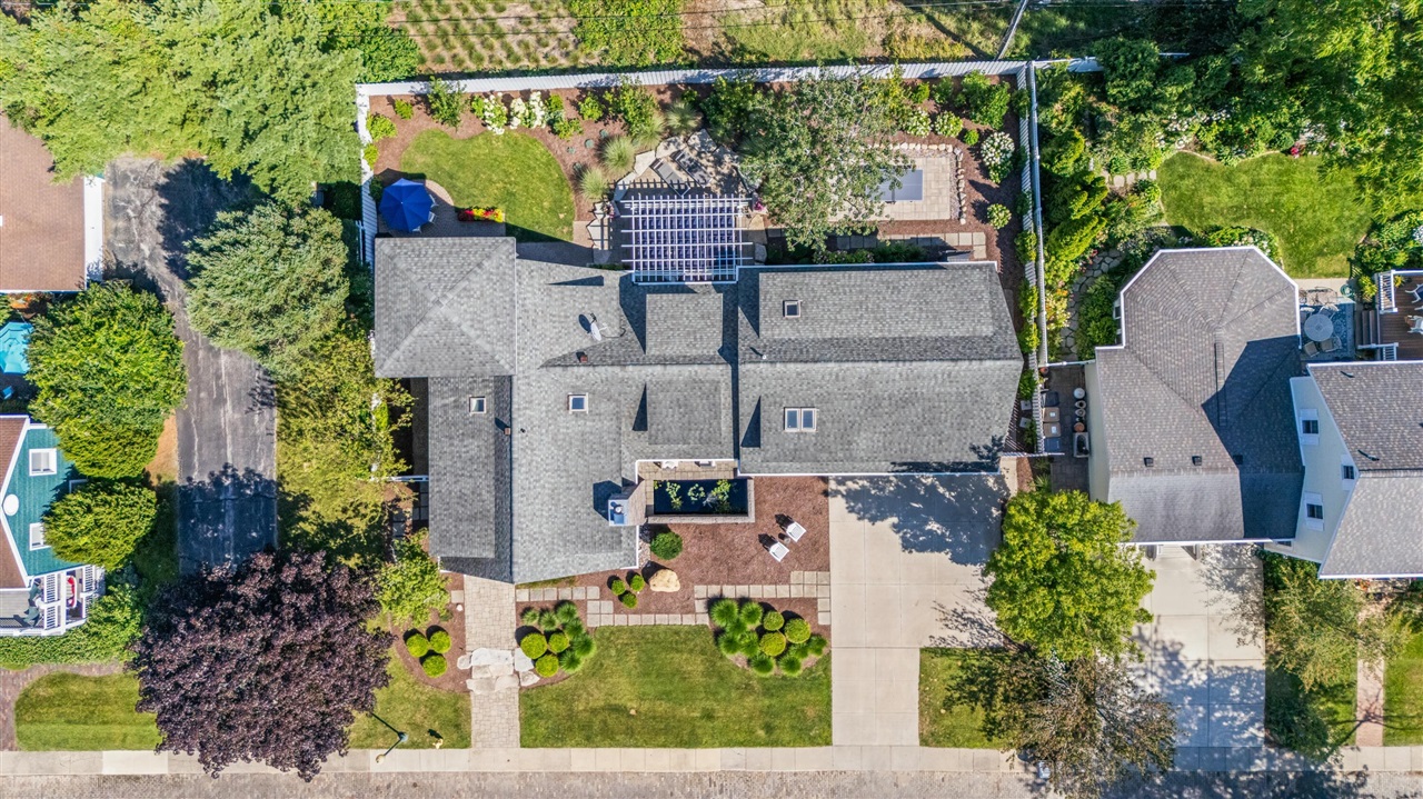 main property photo 86
