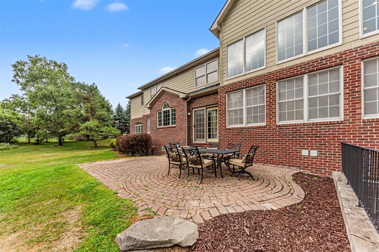 main property photo 73