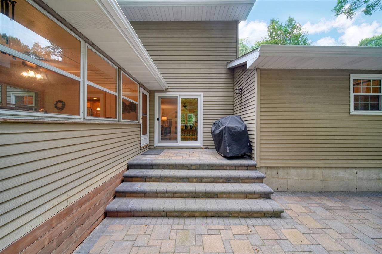 main property photo 56
