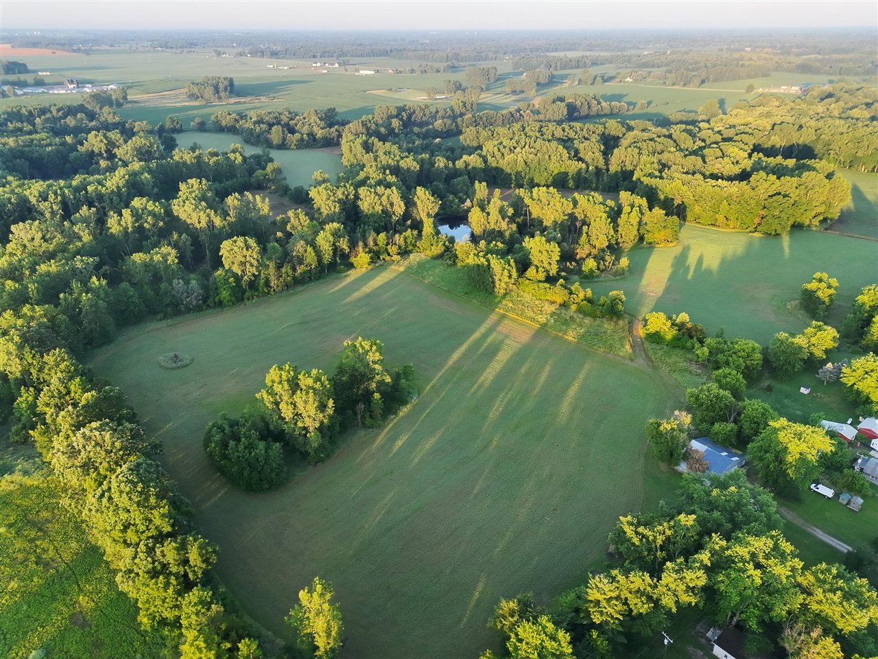 main property photo 15