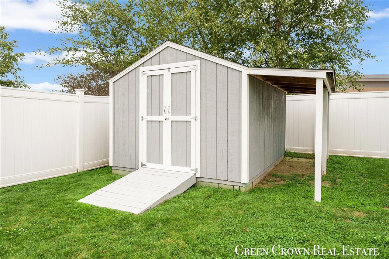 main property photo 58