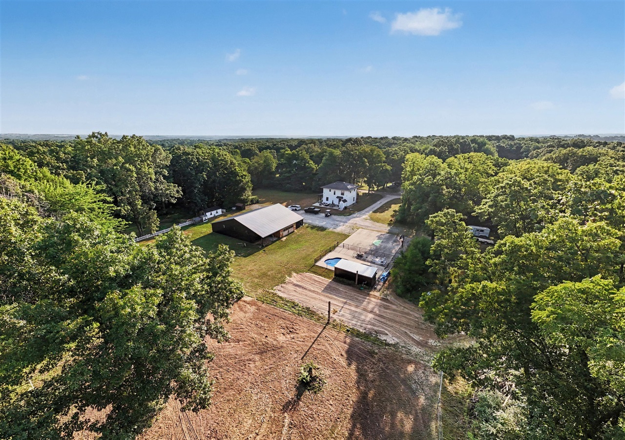 main property photo 35