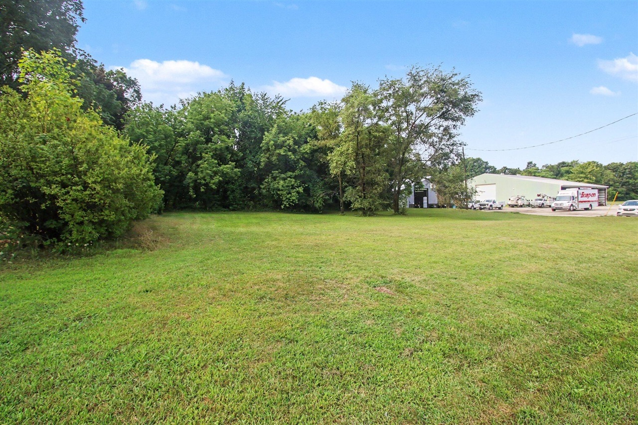 main property photo 22