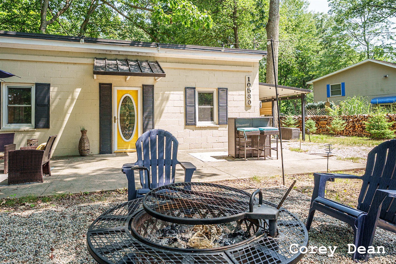 main property photo 0