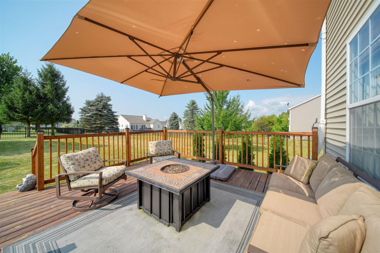 main property photo 42