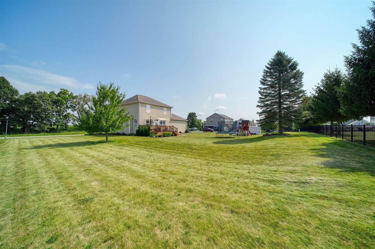 main property photo 53