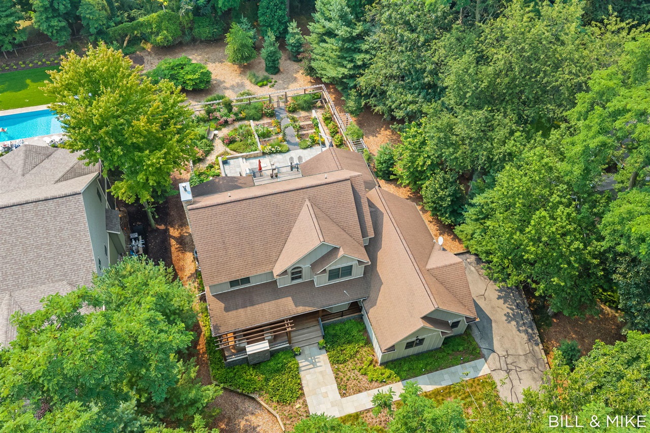 main property photo 63