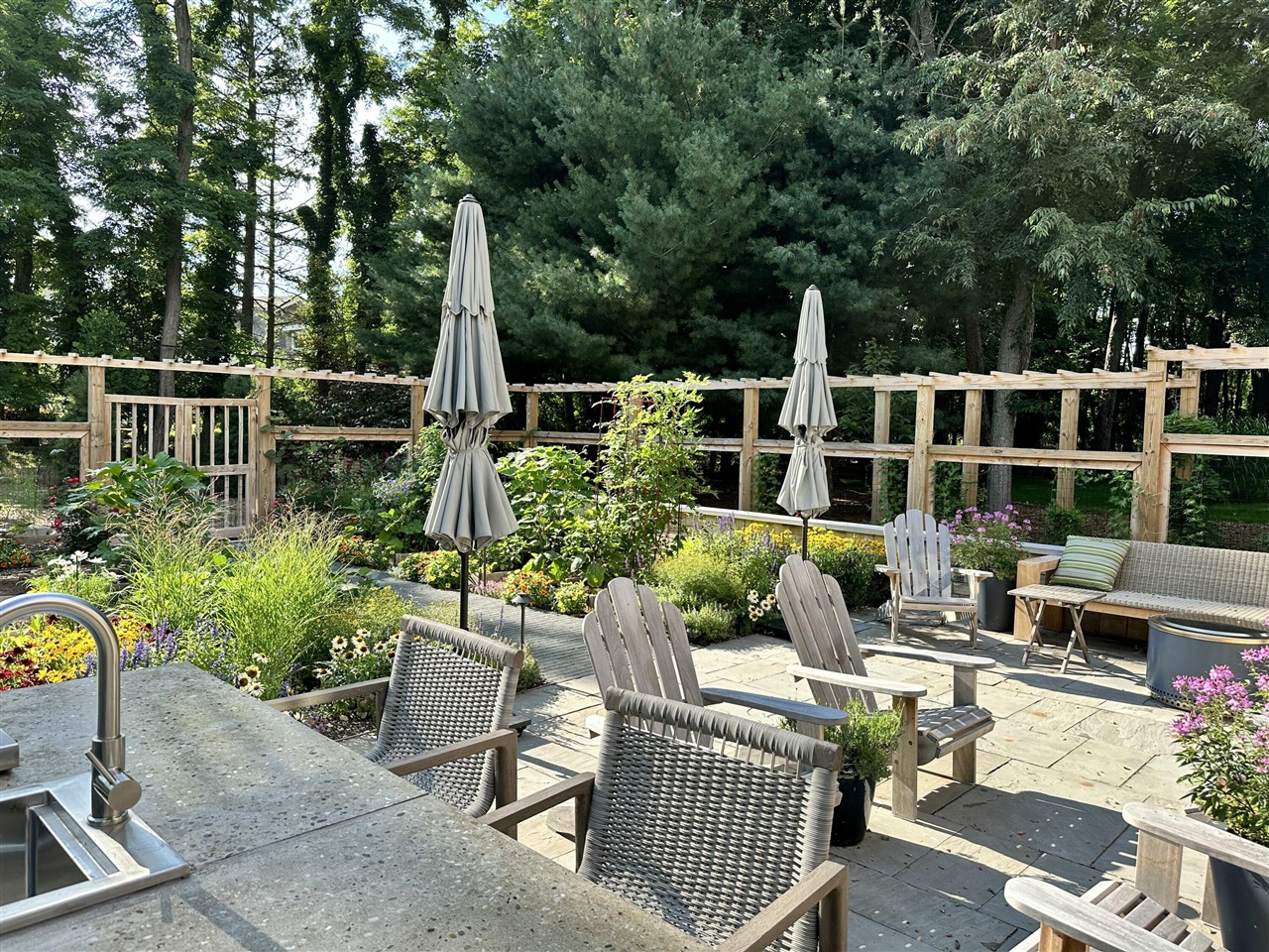main property photo 65