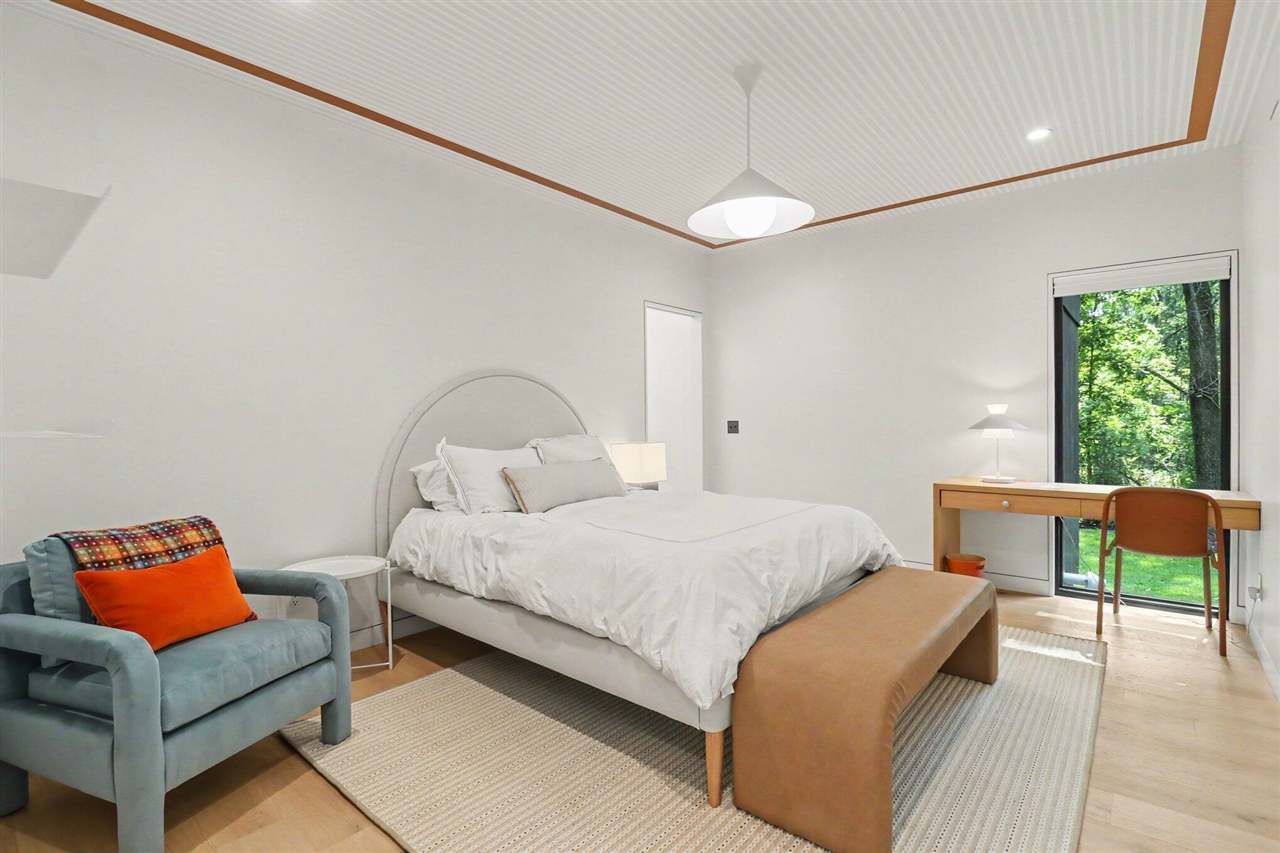 main property photo 63