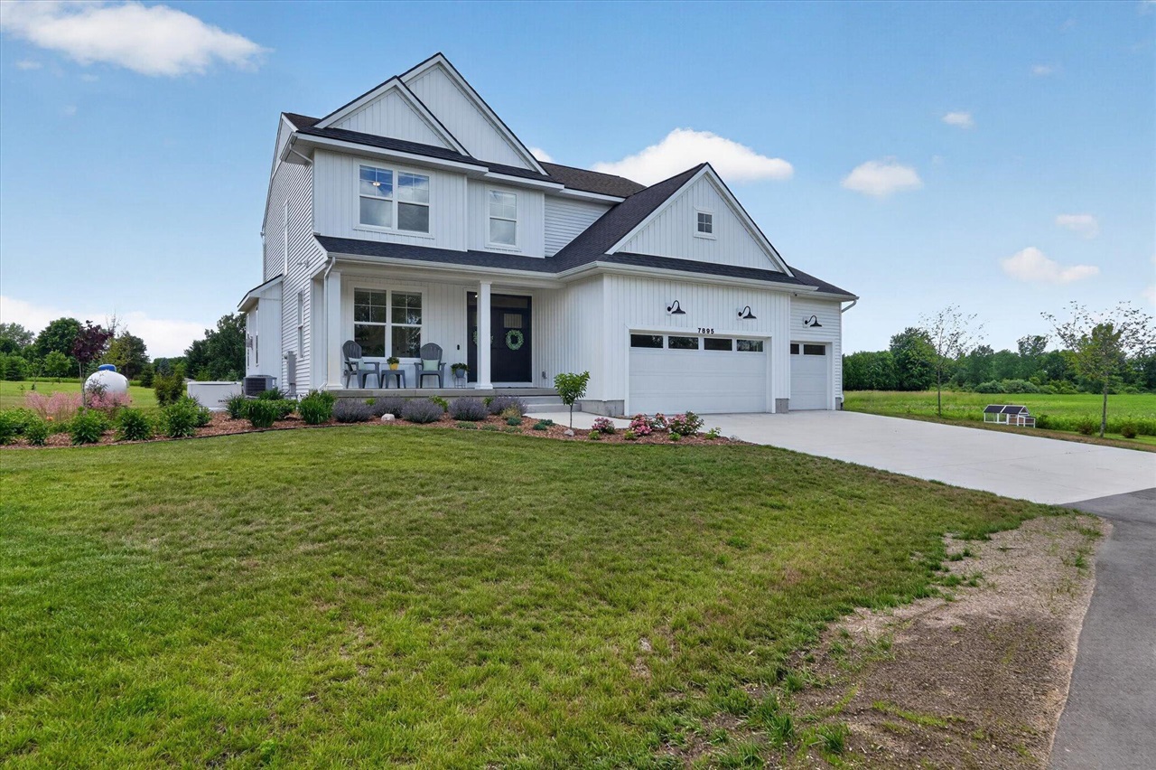 property viewer photo 1
