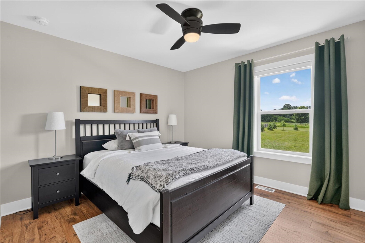 property viewer photo 31