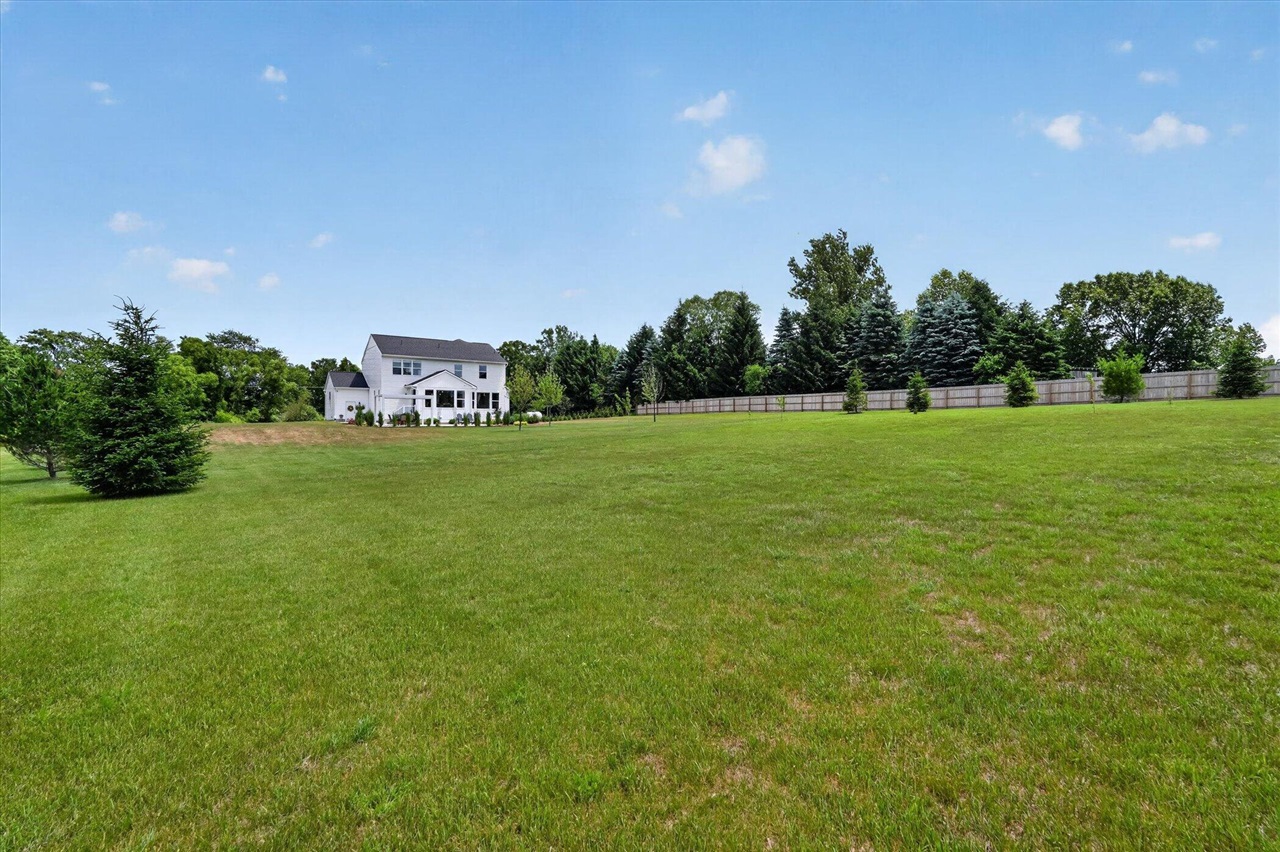property viewer photo 65