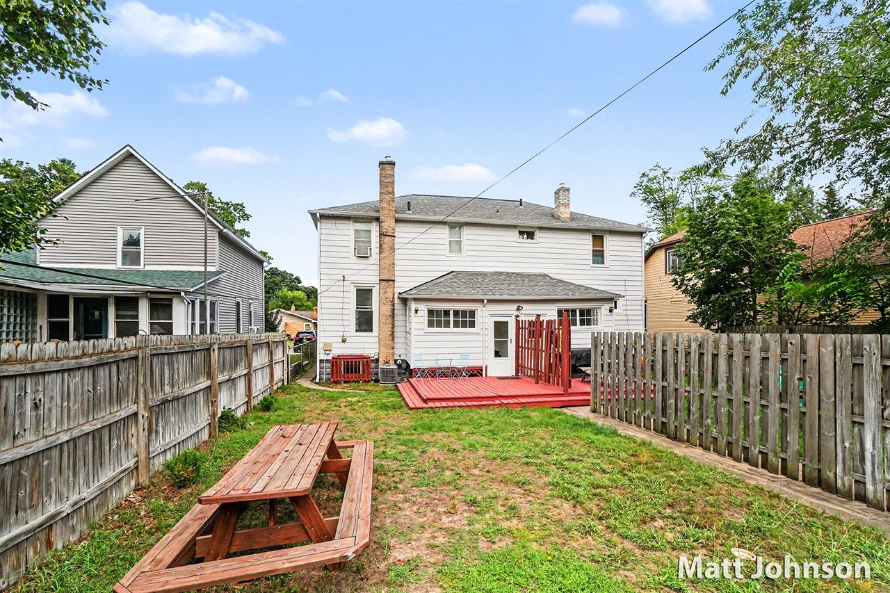 main property photo 21