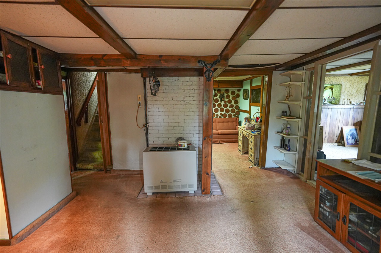 main property photo 50