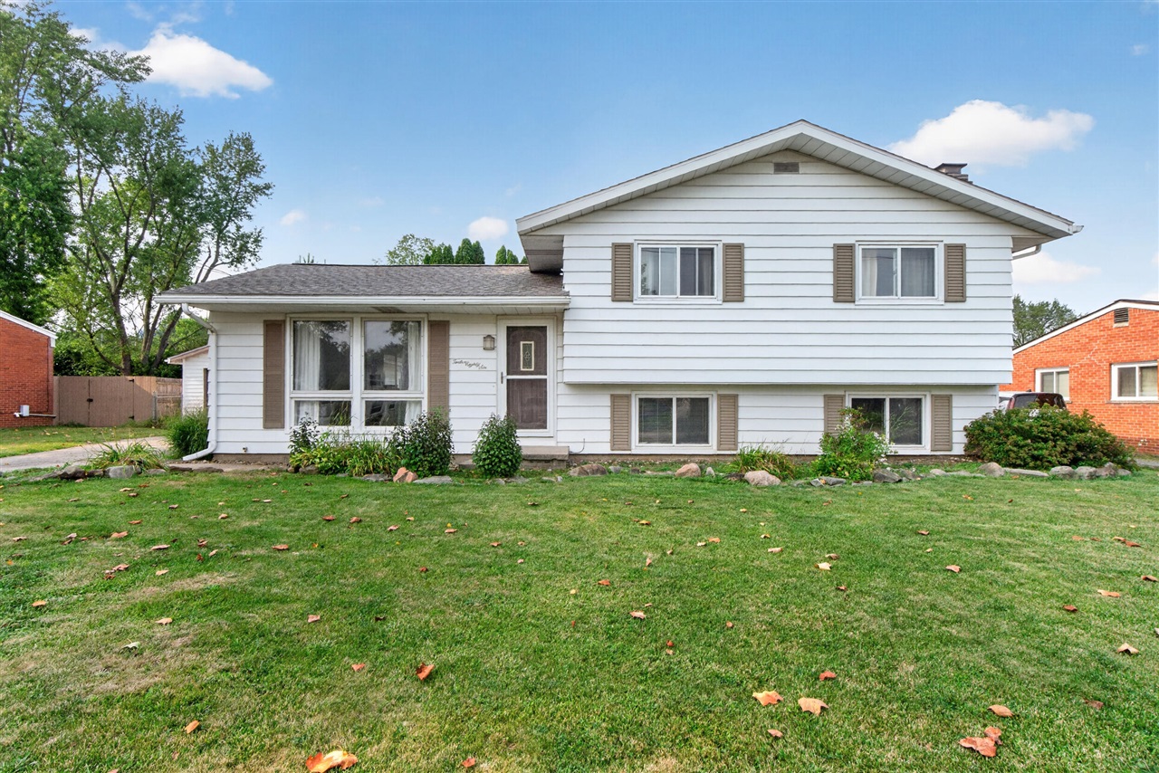 main property photo 3