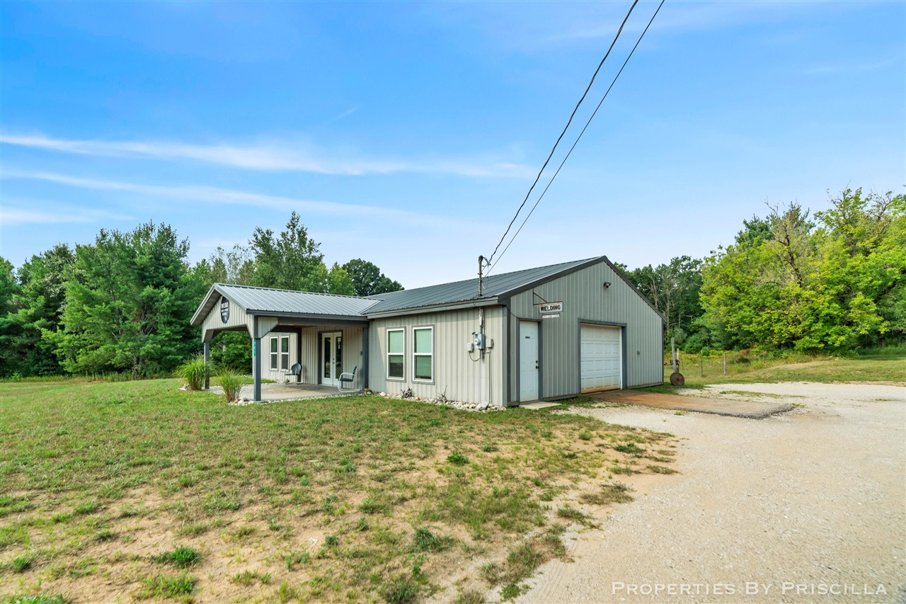main property photo 21