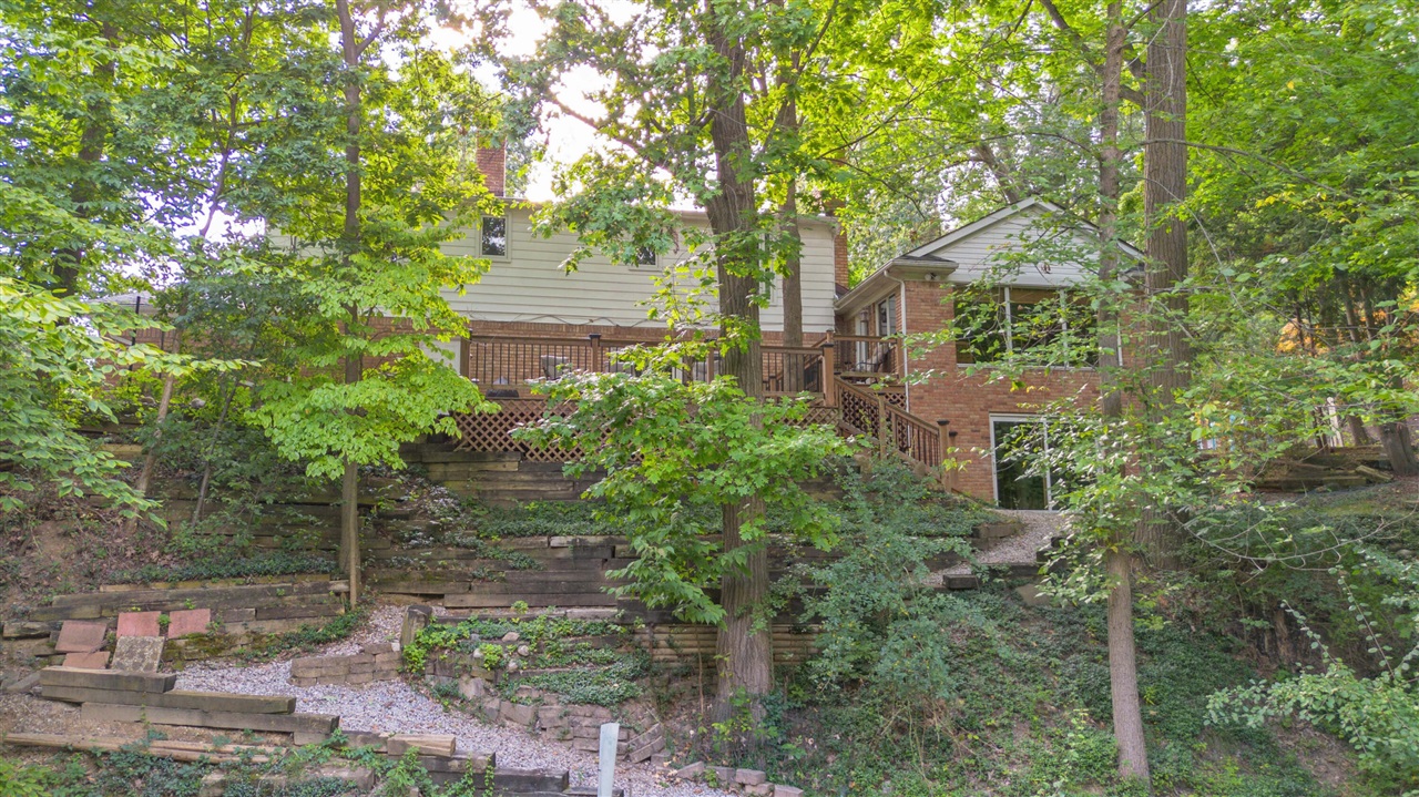 main property photo 73