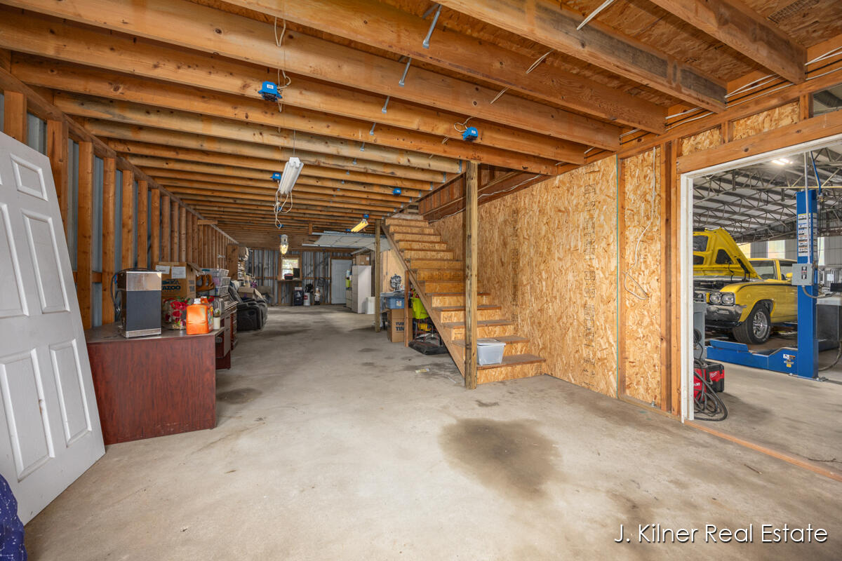 main property photo 59
