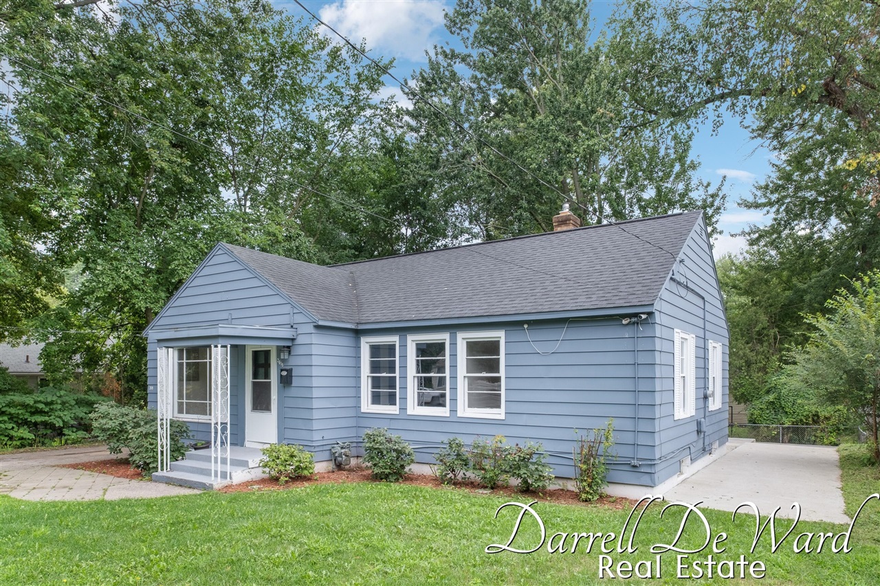 main property photo 21