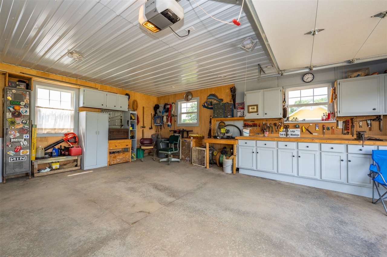 main property photo 53