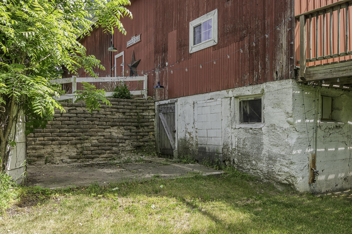 main property photo 48