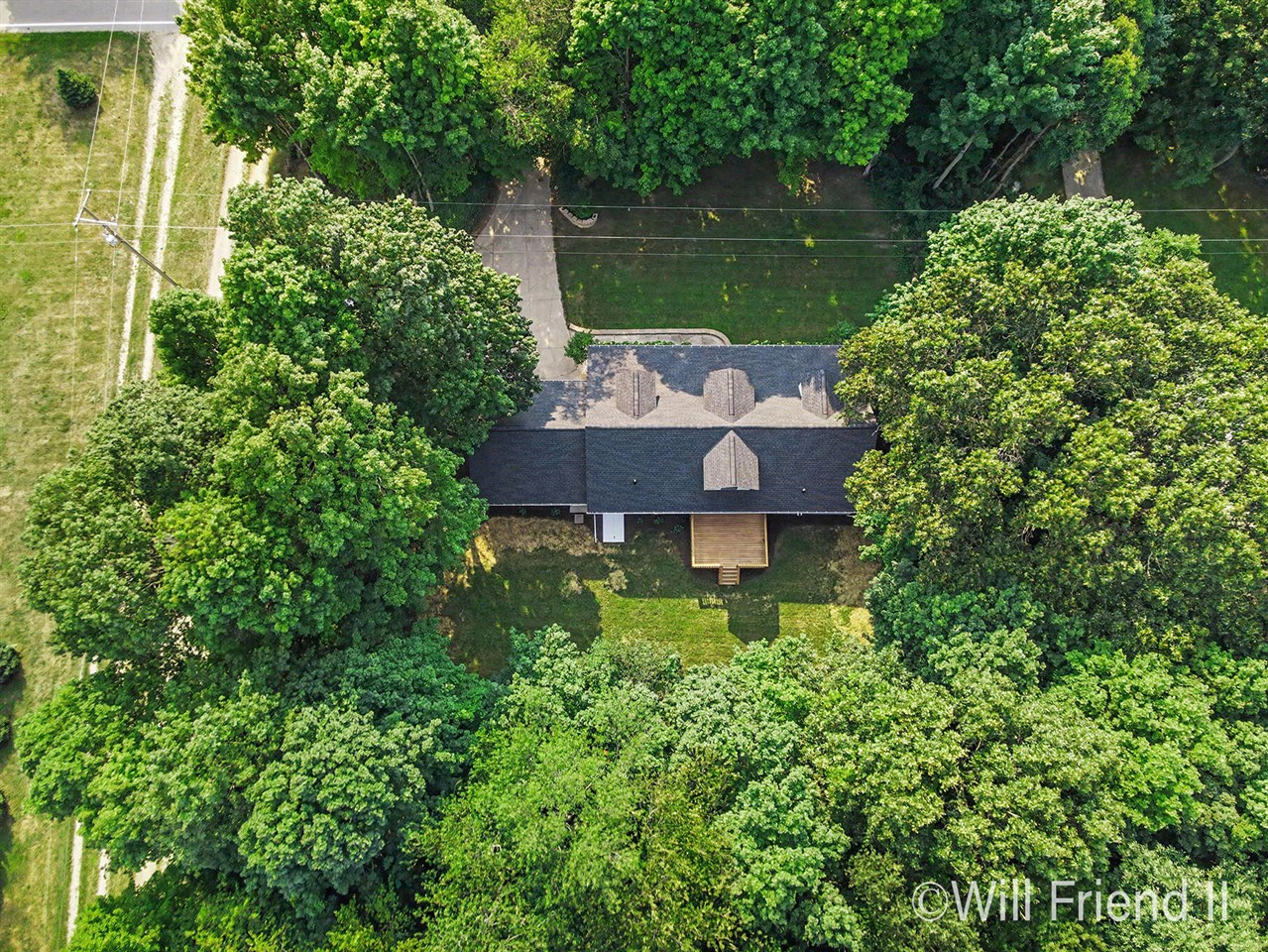 main property photo 40
