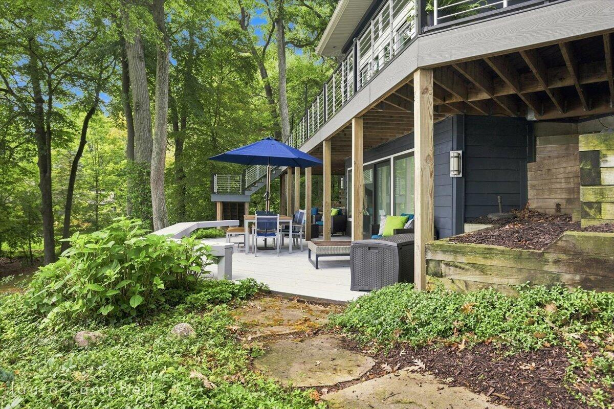 main property photo 82