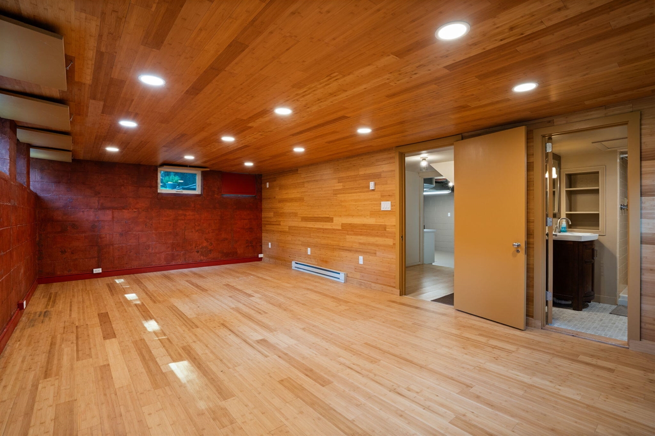 main property photo 63
