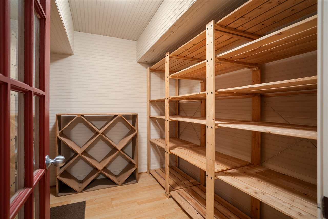 main property photo 64