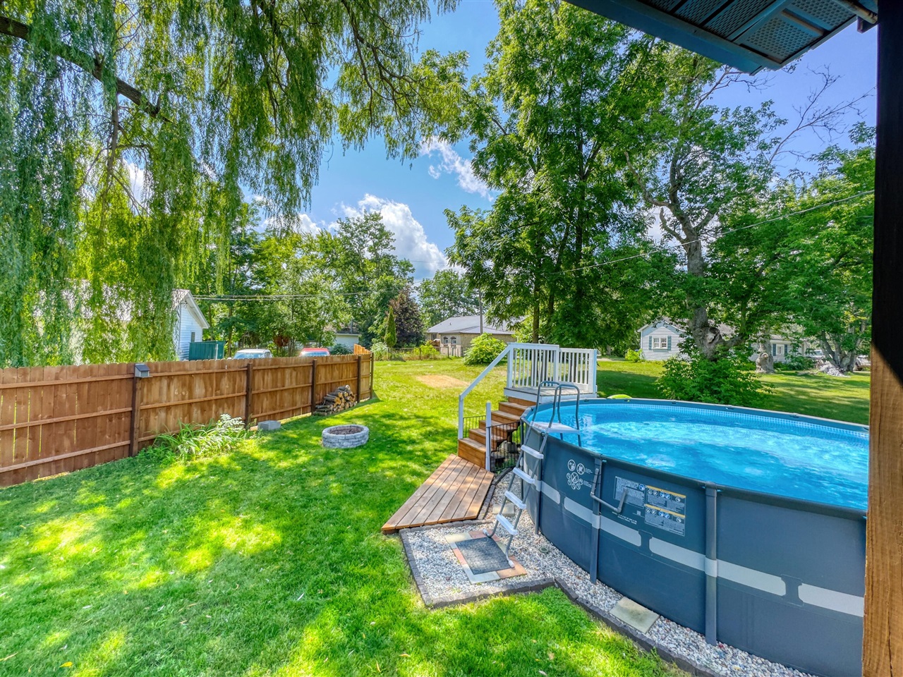 main property photo 67