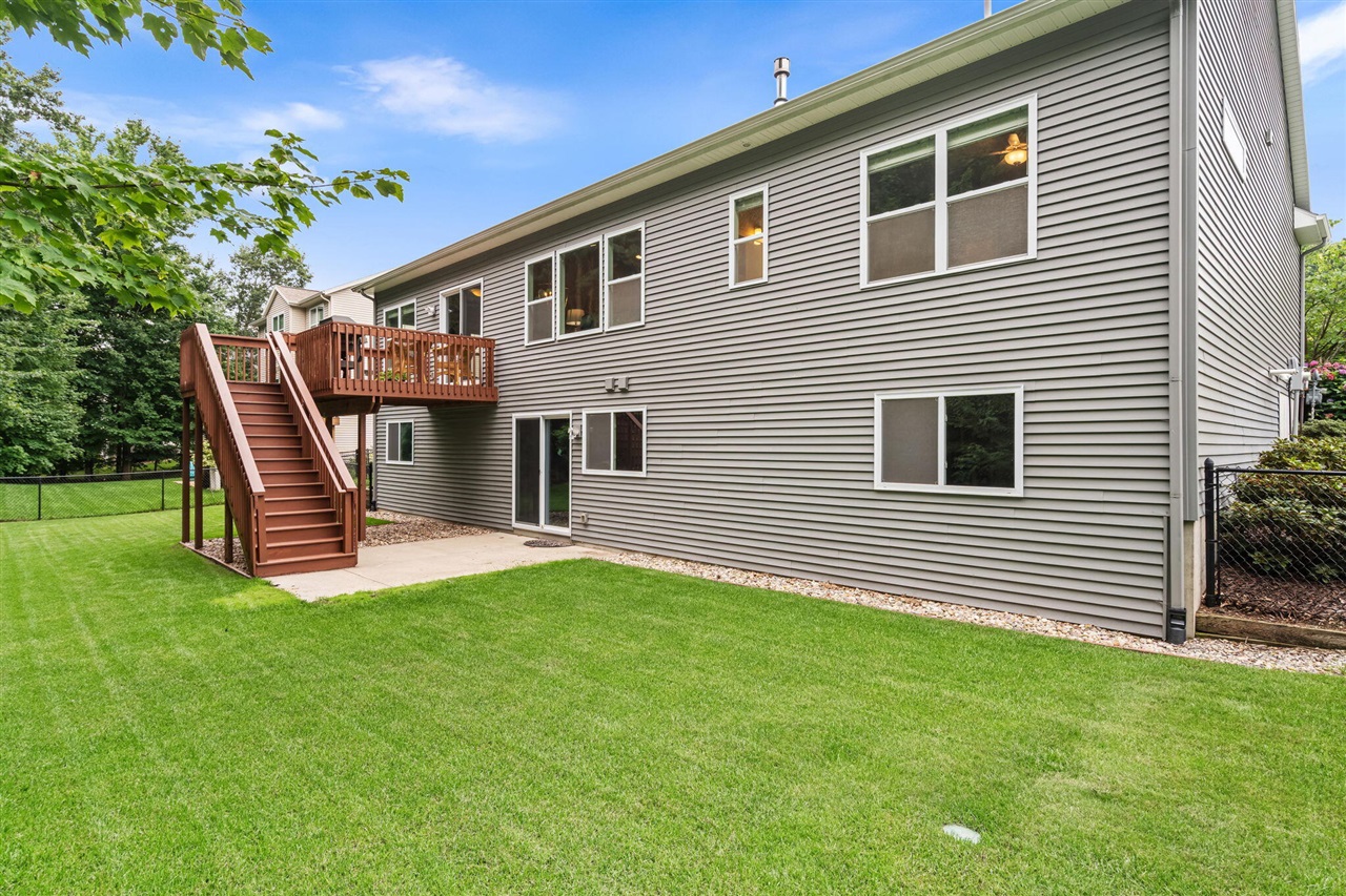 main property photo 61
