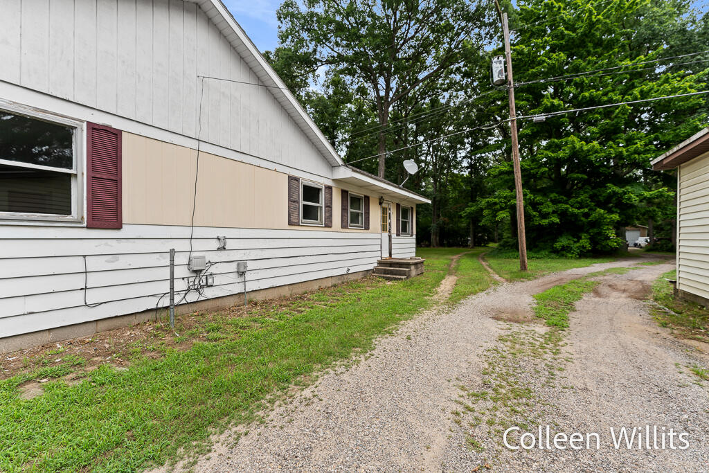 main property photo 8