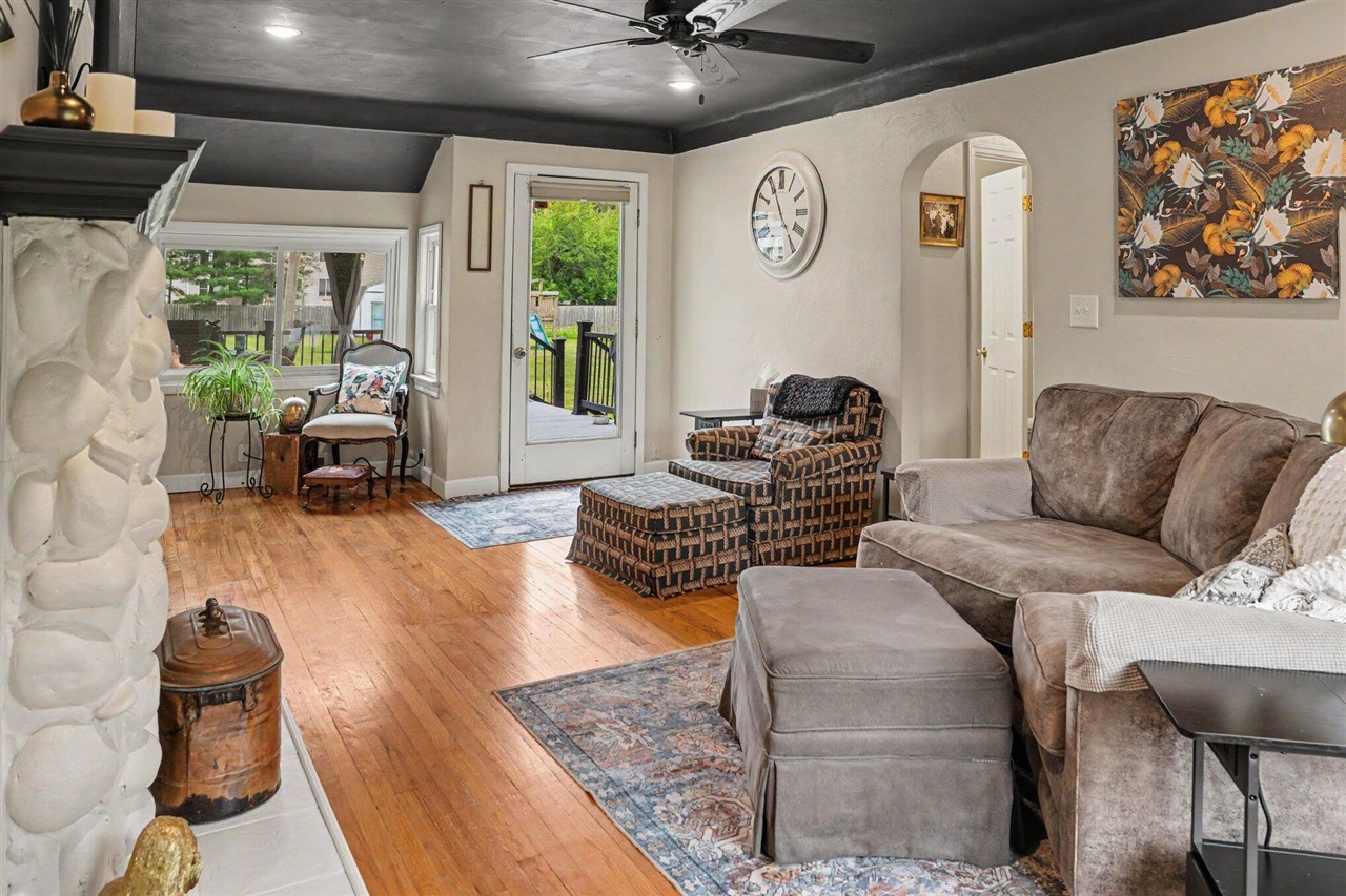 main property photo 4