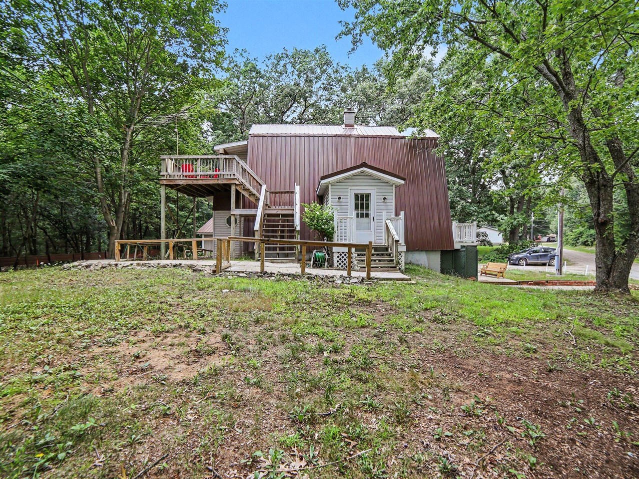 main property photo 27