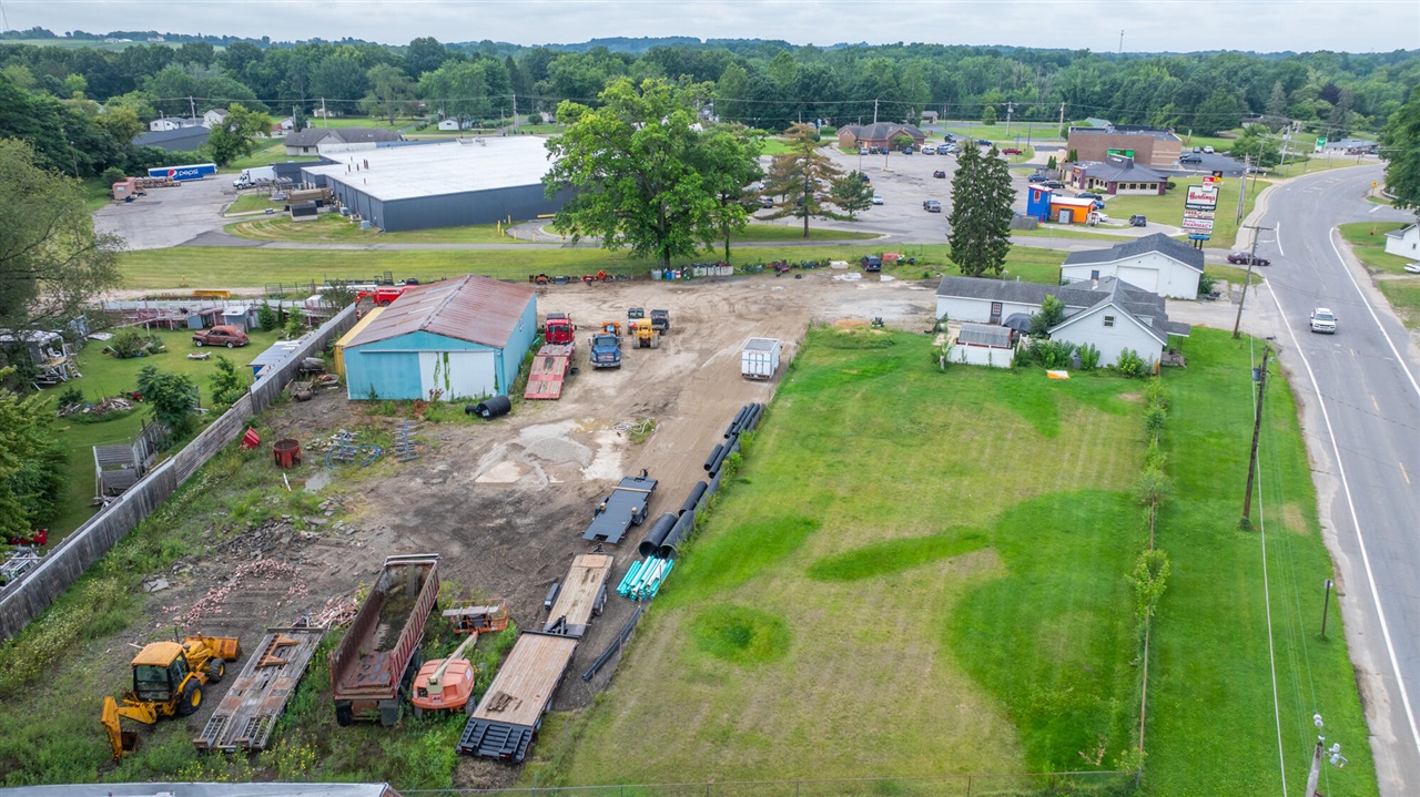 main property photo 43